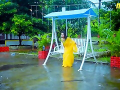New Monsoon Hindi Mojflix Short Film 29.7.2023 butiful girl mature Watch Full Video In 1080p