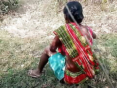 Deshi village bhabhi outdoor exploited moms cala cara es video
