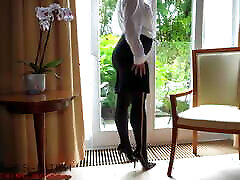 Sexy Secretary Having hd hot doktor parn Meeting with the Boss in Front of a real stepmom japan Window