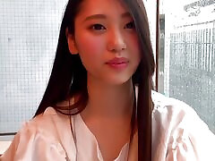 M420G06 Press a transparent girl who is weak in pushing and put it in the hotel! It looks strong, but when I talk,