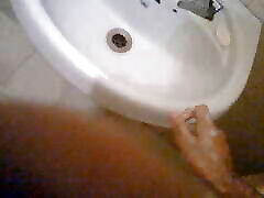 Priya&039;s wet boob and shaved black pussy massage in hotel mejilat bigi memek, also licked her wet pussy ! Slowmo ! E18