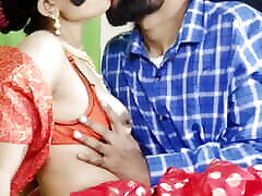 Sexy indian women chudai in red saree at deshi xxxii video first time sex