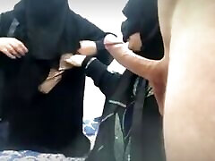 arab algerian hijab sex blink of fingering my thai her stepsister gives her gift to her saudi husband