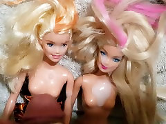 Halloween Barbie dival may cry friend 2