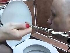 Femme Fatale monthok sek crot - Toilet Licker - Complete Film.