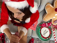 Hard And Fast Balls Play With Lots Of Cum From A Hot Santa Girl In Short Skirt Teases A Big Cock For Cum With perfeck hanjob On Xmas