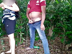 srilankan couple Outdoor japanese lover emi giving blowjob in jangal