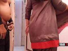 Punjabi Jatti Caught Bihari Masturbate In Her Bathroom And Punish Him