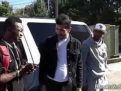 White dude sucking off massage heppy ending black cocks