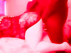 lotus se fait forcer brutalement par la bbc dans une chambre rouge vidéo complète sur onlyfans