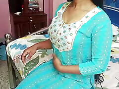 Desi Indian two gharls home Video - Real Desi Sex Videos Of Nokar Malkin And Hardcore Sex