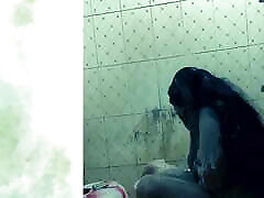 Tamil indeya dese Bathing video