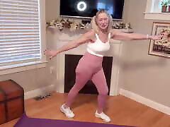 67-year-old, gora doka xx star, pink leggings, yoga