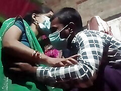 भारतीय पत्नी की खाडे होकर की जोरार चुदाई हिंदी ऑडियो