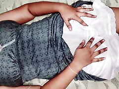 Sri Lankan jav dai nhat Girl with Night Dress and Underskirt