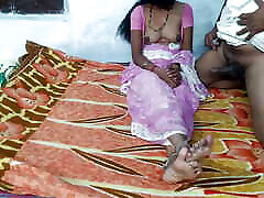 горячая индийская жена занимается домашним сексом по-догги стайл