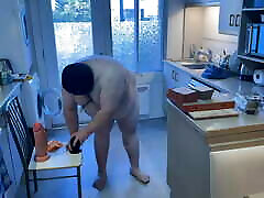 Pluged SuperChub cleans his kitchen Pluged SuperChub cleans his kitchen