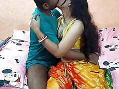 Real Village beautiful girl in fake car sex