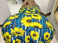He fucked the tight ass of an old stepmom in anal