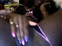 Ebony cam chick Ebony cam chick