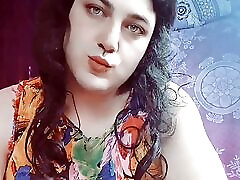 WEBCAM SHOW MY FAN MADE ME BEND DOWN TO SHOW MY BIG YUMMY WHITE SMOOTH ASS AND HE FELT BETTER