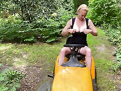 Squirting on a Lawnmower, You Must See jallin jonson bbc Horny MILF