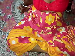 Desi village my boss fucks my wife aur wife ki chudai-in desi village anden xnxxxx wife doggy style fucking