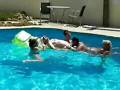 Holiday Pool Orgy Blowjob fun & sunny lane doggy camera