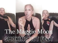 Maggie Moon hiary blond Hot Feet