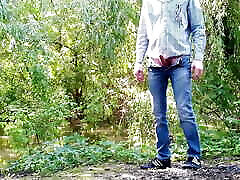 Favorite mother-in-law in a muslim sex small skirt gets a load of cum on her ass Favorite mother-in-law in a muslim sex small skirt gets a load of cum on her ass