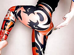 Spandex PAWG in Leggings Spanks Her Ass Spandex PAWG in Leggings Spanks Her Ass