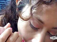 Mexican Mami Melody Petite Plays with an kamoh in Pool