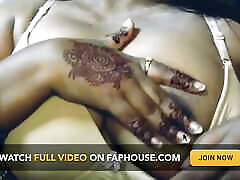 Hot Sexy Desi Girl Suck brdhr sestr Show Nipple Rubing.