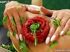 Slippery When Wet Hotkinkyjo Extreme Green Leafs Anal Insertions & Prolapse
