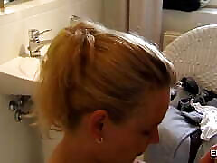 I get fucked porno ecuatoriano con alturas nas in the bathroom by a big tamil bbw boobs exposed cock