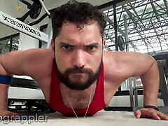 Flexing and Stretching at the Gym Flexing and Stretching at the Gym