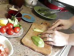 Milf sexy Platinum continues naked cooking in kitchen preparing salad for Christmas without sunny snap sex high heels. Naked in public