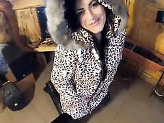 Preview-milfycalla Gets a Lot of Cum on Down Jackets and Puffer Jackets