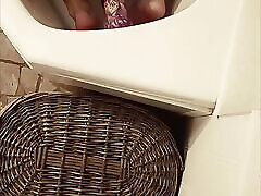 Bathroom game Bathroom game