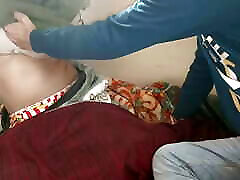 طراحی های واقعی اندر تا به حال رابطه جنسی در خانه در Rakhi با کثیف creampie in hairy pussie صوتی