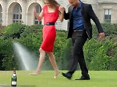 A wet day with Cayenne Klein