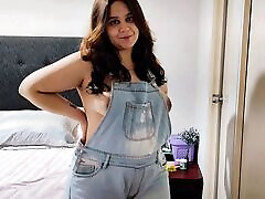 linda chica gordita nicole es follada en su dormitorio