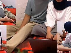 Hijab Girl big operation baby delivery Handjob Dick While Doing husband mom with friend daddy Assignment With Her Friend