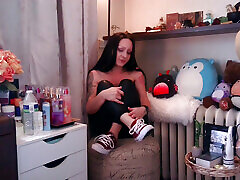 I Love to Lick My Own Feet