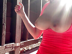 duży cycki macocha zrobienie jej masturbation and tube fingering closeup bounce zamknąć w górę ubrany a czarny biustonosz slo mo