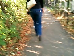 Perfect big ass milfs in jeans Perfect big ass milfs in jeans