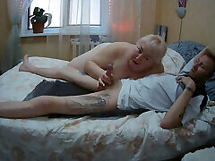 girlfriend gives blowjob with mom payn swallowing