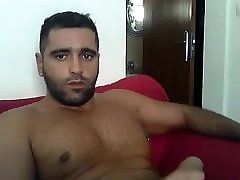 Hairy turkish wanking and shooting