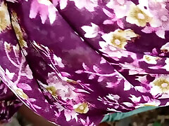 The sister-in-law of the beautiful village is squeaking her ass in the open forest with all her clothes off.