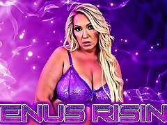 Lipstick Lesbian MILFs Feast on Pussy